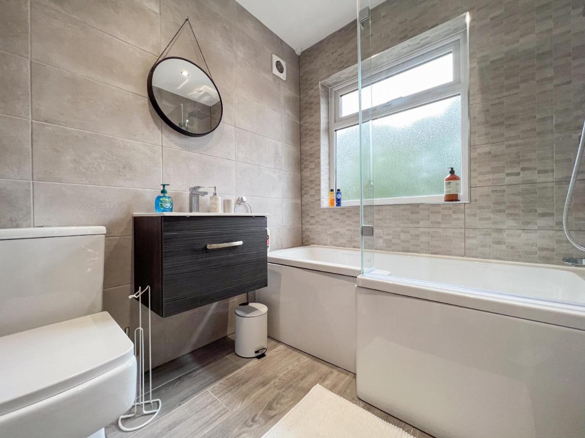 Sheldon House 3 Bed Cosy Home Nr Jlr & Nec Екстер'єр фото